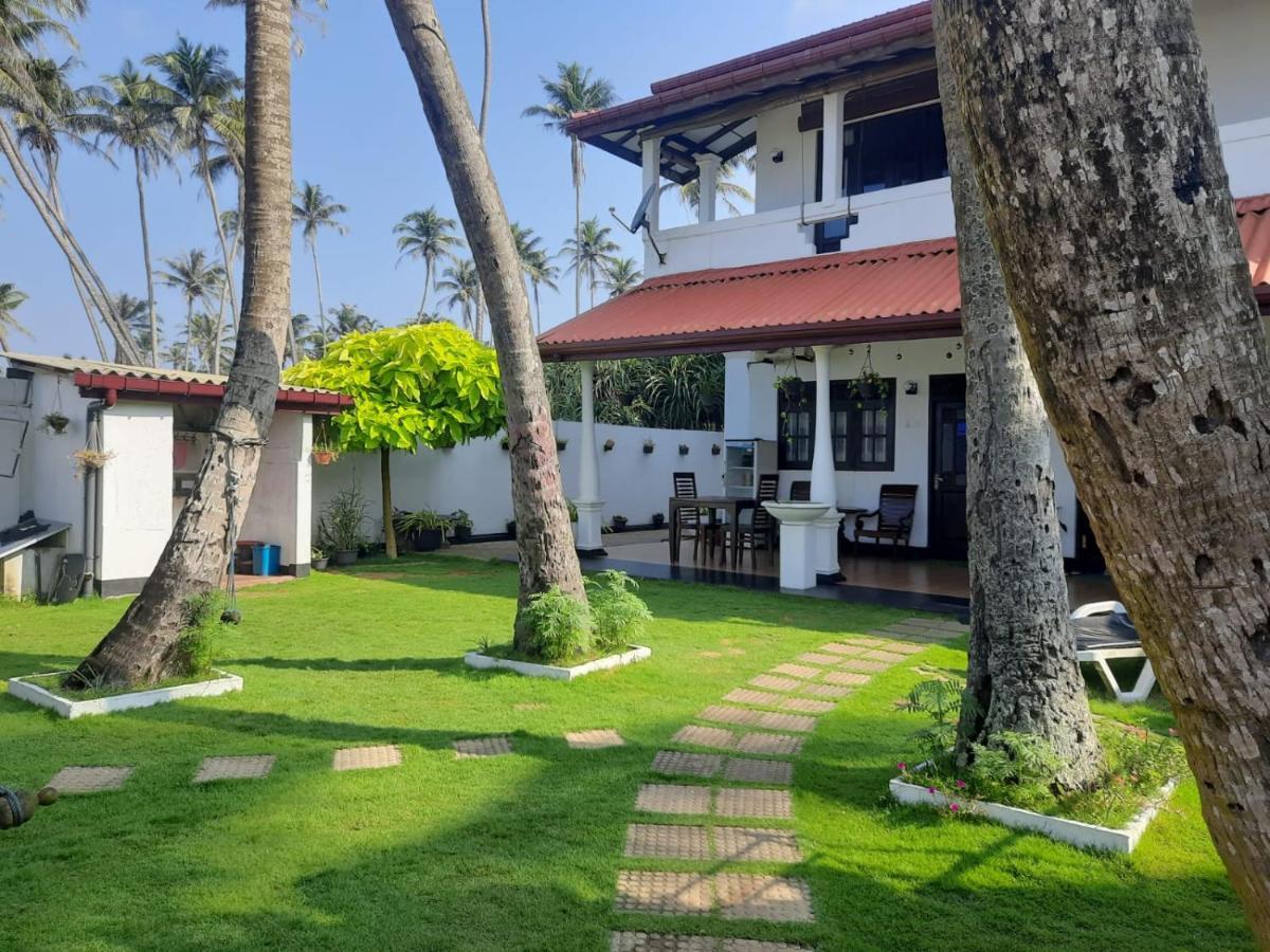Ashen'S Beach House Boossa Exterior photo